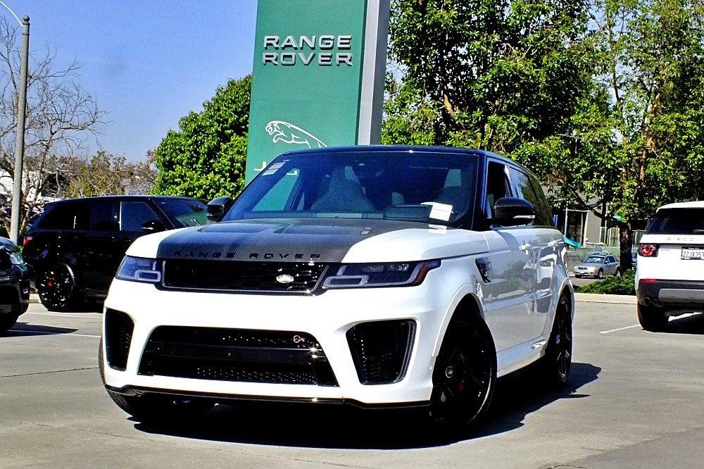 Range Rover Svr Sport  - Created By A Passionate Team Of Designers And Engineers At Our Centre Of Excellence, This Vehicle Drives Like No Other Land Rover.